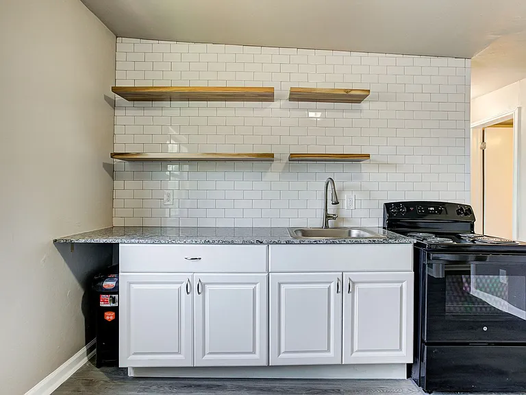 1919 NW 11th St #4D — Photo 19