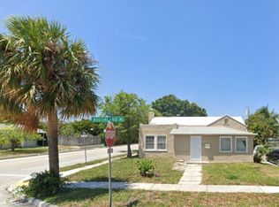 735 Highland Dr, West Palm Beach, FL 33405