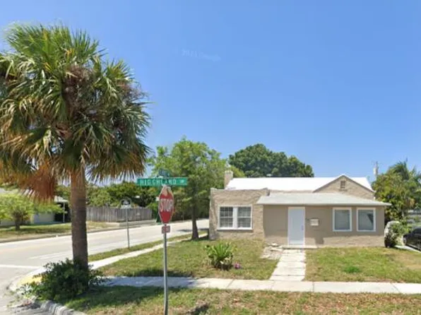 735 Highland Drive, West Palm Beach, FL 33405