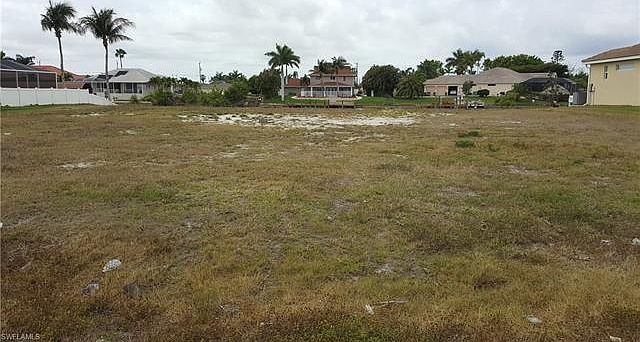2nd image of 5310 SW 26th Ave