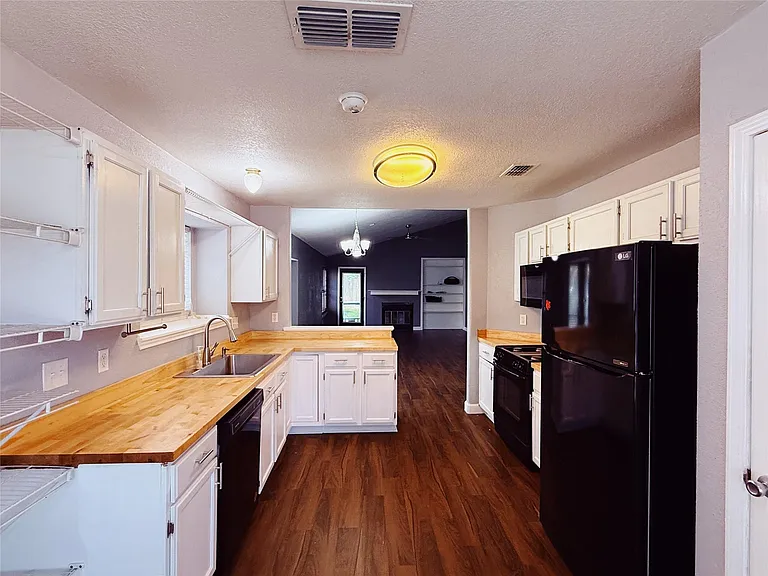 12314 Thompkins Dr — Photo 5