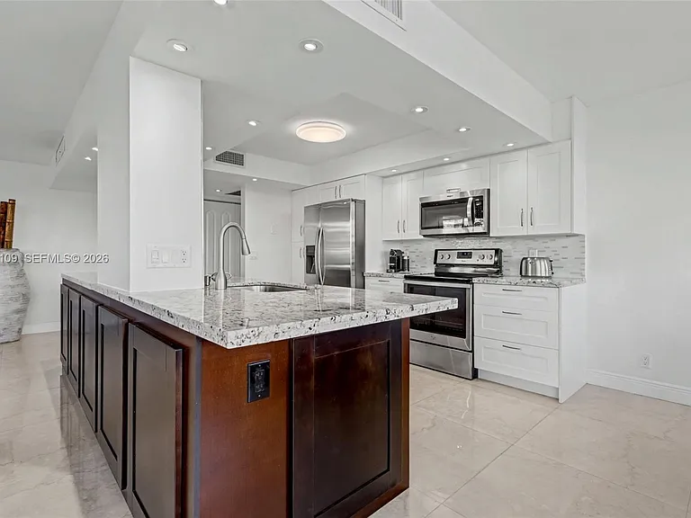 2017 S Ocean Dr #209 — Photo 3