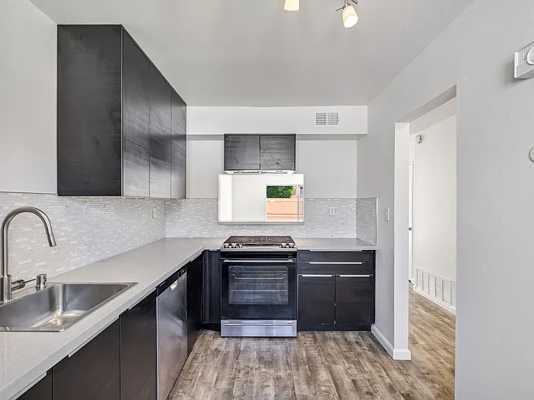 6799 Alvarado Rd #4 — Photo 10
