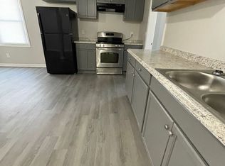 225 E Bryant St APT 11, Smithville, TN 37166