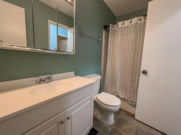104 Stephen Ct — Photo 11