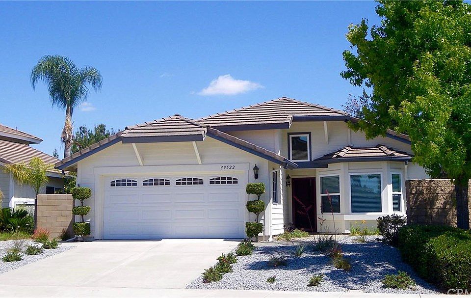 1st image of 39522 Via Monserate