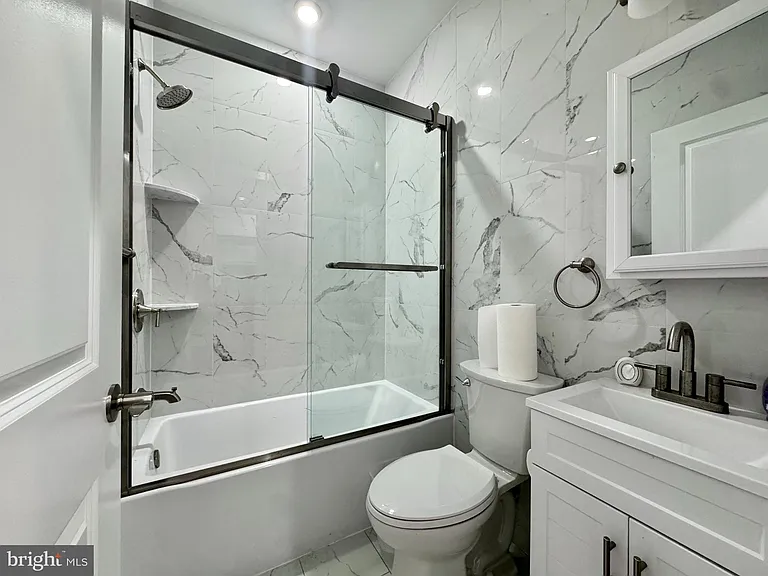 3825 Lancaster Ave #B — Photo 8