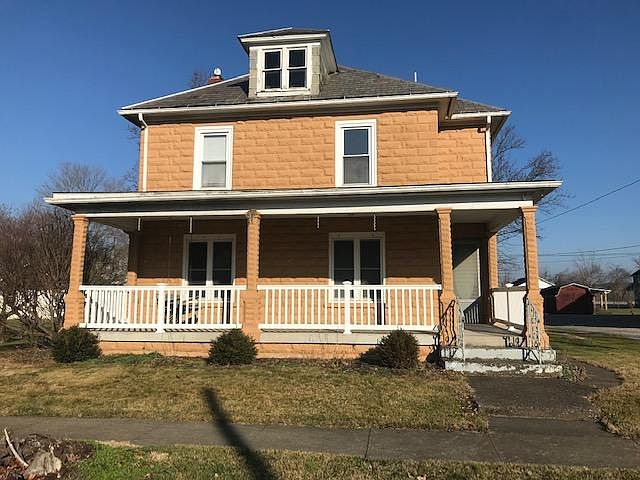 1st image of 309 Main St