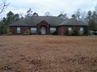 781 Piney Ln, Cantonment, FL 32533
