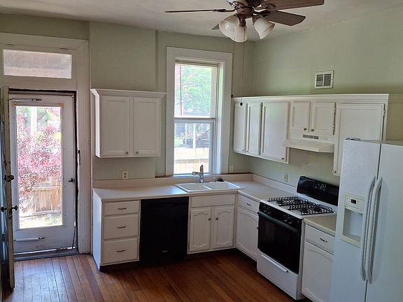 2nd image of 3327 Pestalozzi St Floor 1