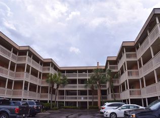 720 N Waccamaw Dr, Murrells Inlet, SC 29576