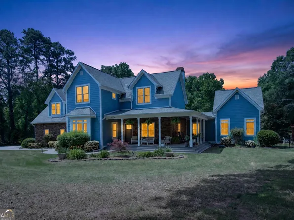 1504 Double Springs Rd, Townville, SC 29689