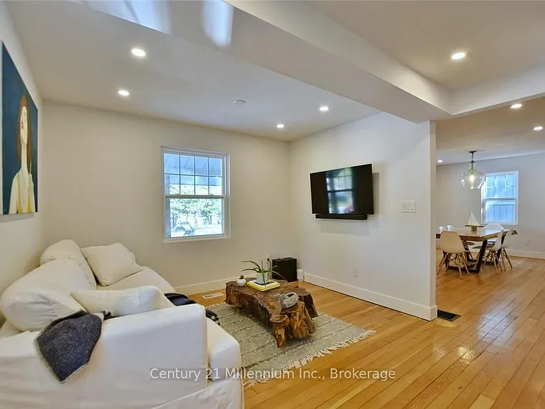 85 Glenwood Dr — Photo 28