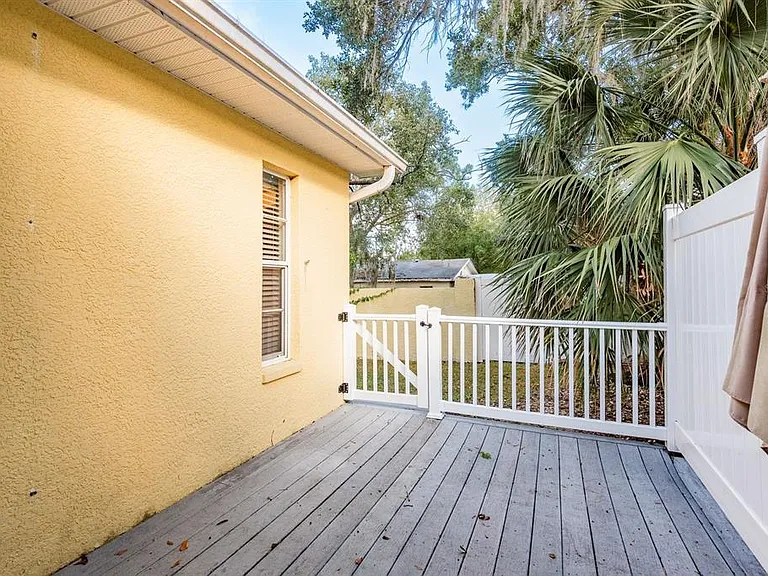 406 S Bayview Blvd #1 — Photo 30