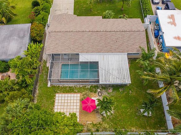 2nd image of 6923 Grande Vista Way