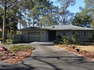 7 Gate Dr, Calabash, NC 28467