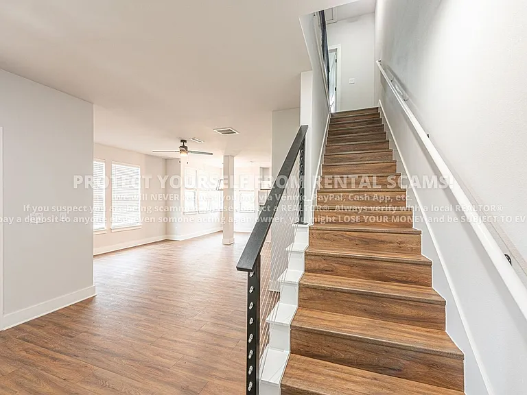 1047 S Laramie Hts — Photo 8