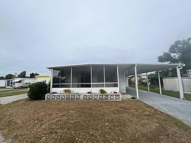 119 Lantern Pl — Photo 1