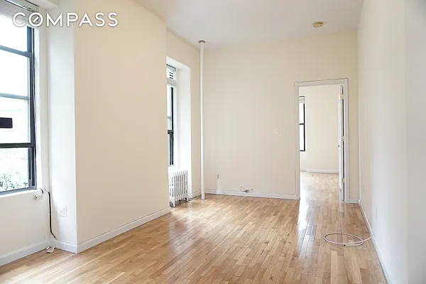 Rented by Compass | media 19