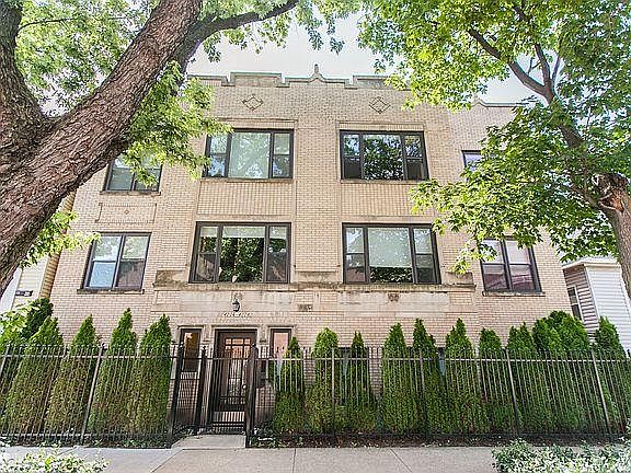 1st image of 4208 N Sacramento Ave APT 1F