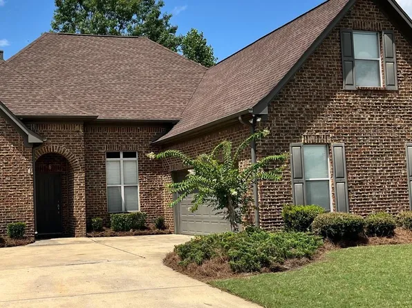 636 Barkley Cir, Alabaster, AL 35007