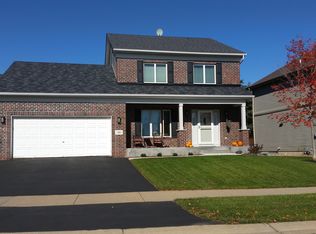 36 Ashbury Ct, Hudson, WI 54016