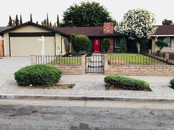 2nd image of 594 Elmbrook Way