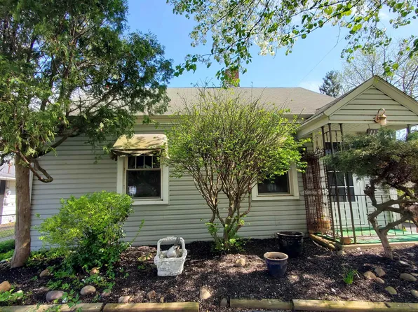 1121 Somerset Ln, Fort Wayne, IN 46805