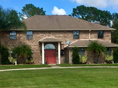 200 Country Circle Dr W, Port Orange, FL, 32128