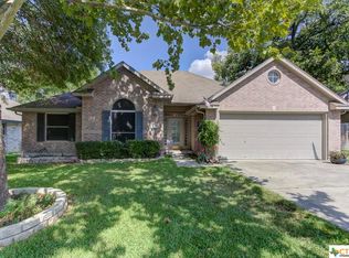 1221 Camellia Ln, New Braunfels, TX 78130