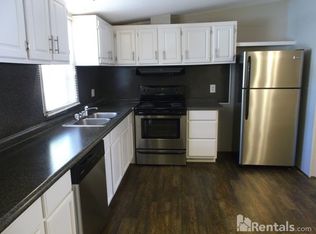 5600 Country Club Rd, Greensboro, NC 27406