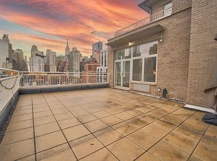 446 W 38th St, New York, NY 10018