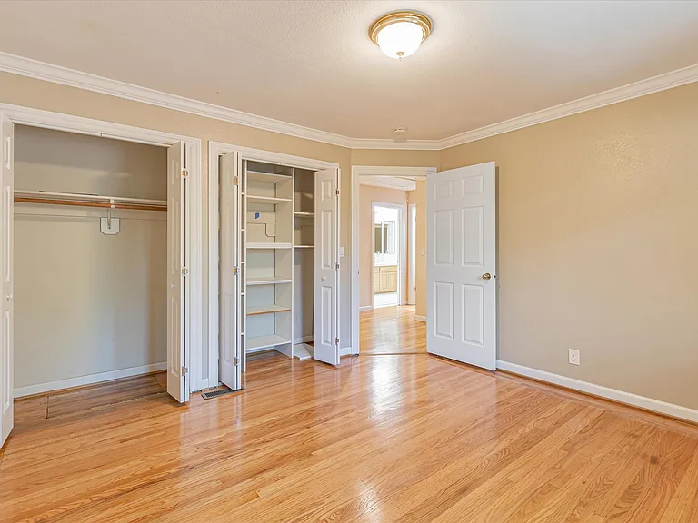 794 Manor Way — Photo 22