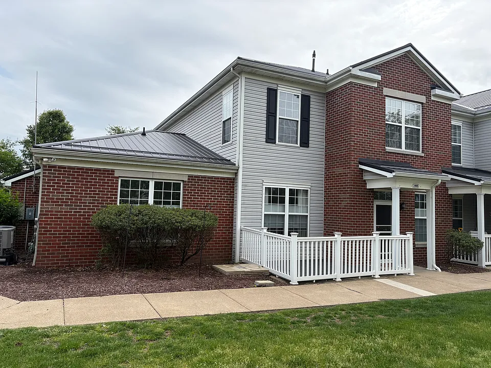 1008 Sonie Dr