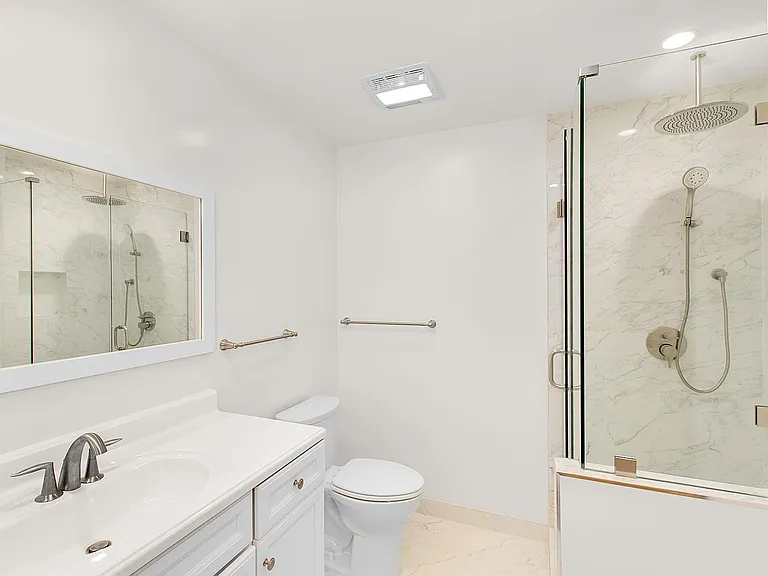 1745 Selby Ave #20 — Photo 8