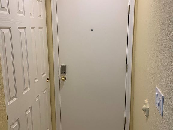 3rd image of 1040 SE Columbia Ridge Dr 14 #14