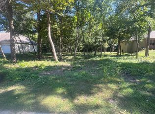 1108 Oakview Ln, Genoa, IL 60135