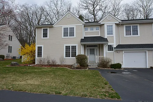 24 Ptarmigan Dr #24 Photo 1