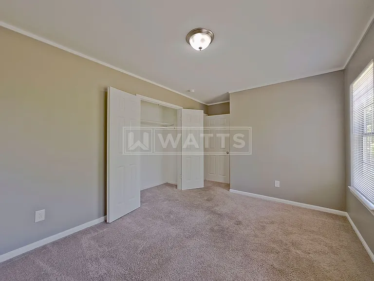 101 Shady Ln — Photo 15
