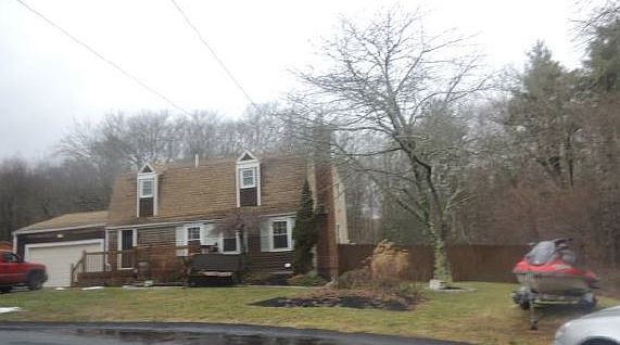 2nd image of 30 Briar Dr