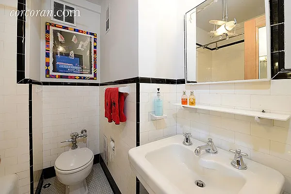 Sold by Corcoran | media 17