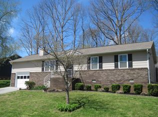 10725 Bell Valley Dr, Knoxville, TN 37934