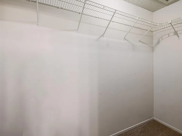 4407 Limewood Ct #B — Photo 21