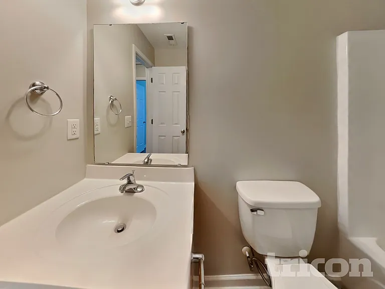 345 Gray Ghost St — Photo 14