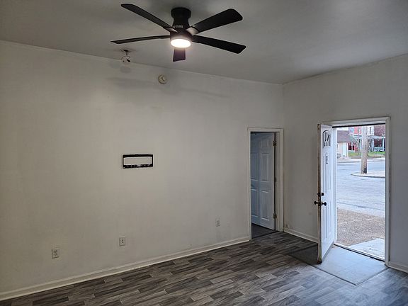 5th image of 1226 W 3rd St #D