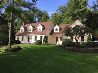 22 Winding Brook Dr, Stratham, NH 03885