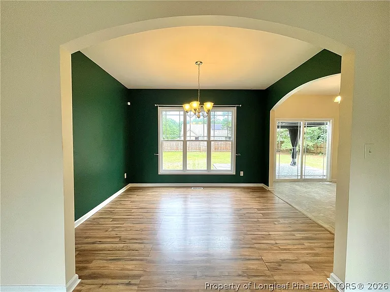 675 Omaha Dr — Photo 10