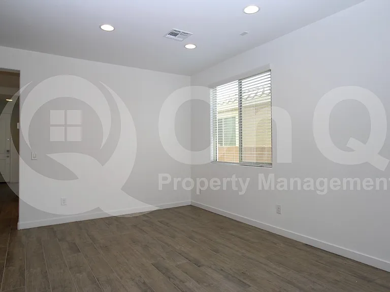 17114 W Fallen Leaf Ln — Photo 5