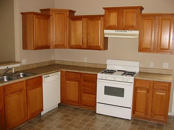 5th image of 1009 W 23rd St N