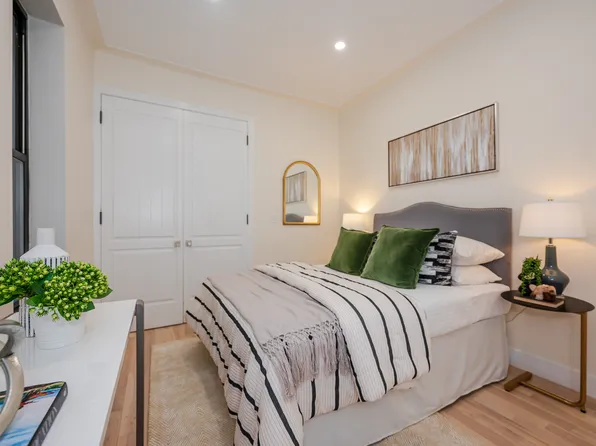 323 West 83rd Street 3A image 2 of 9